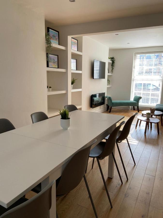Warwick House - Stunning House With Terrace And Sea Views, Sleeps 11 Villa Worthing Exteriör bild