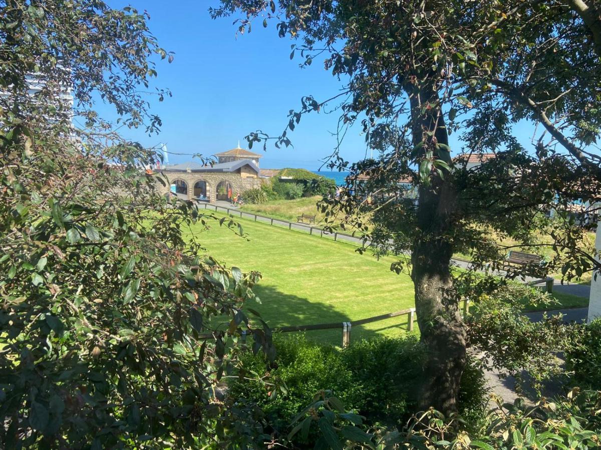 Warwick House - Stunning House With Terrace And Sea Views, Sleeps 11 Villa Worthing Exteriör bild