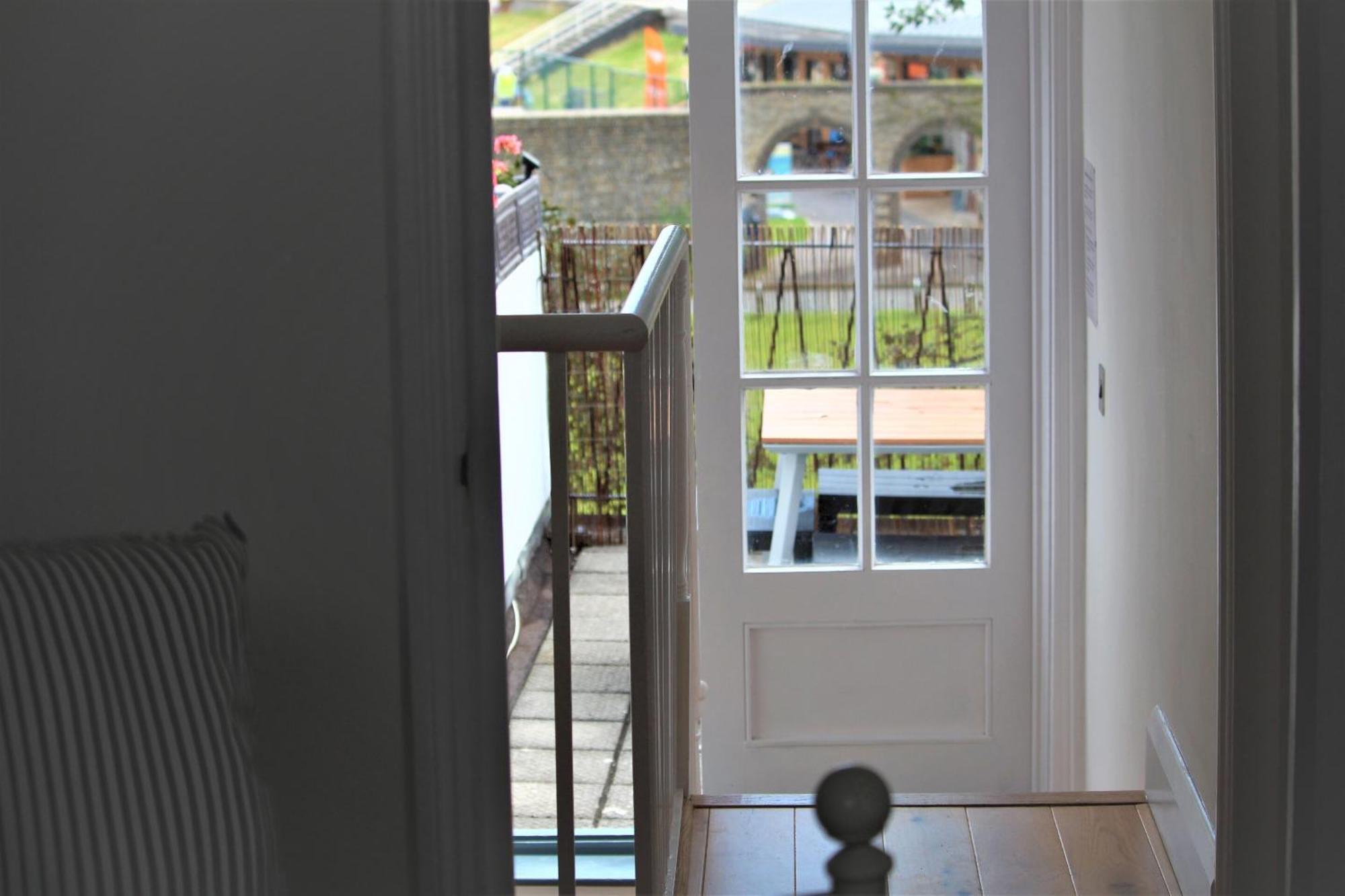 Warwick House - Stunning House With Terrace And Sea Views, Sleeps 11 Villa Worthing Exteriör bild